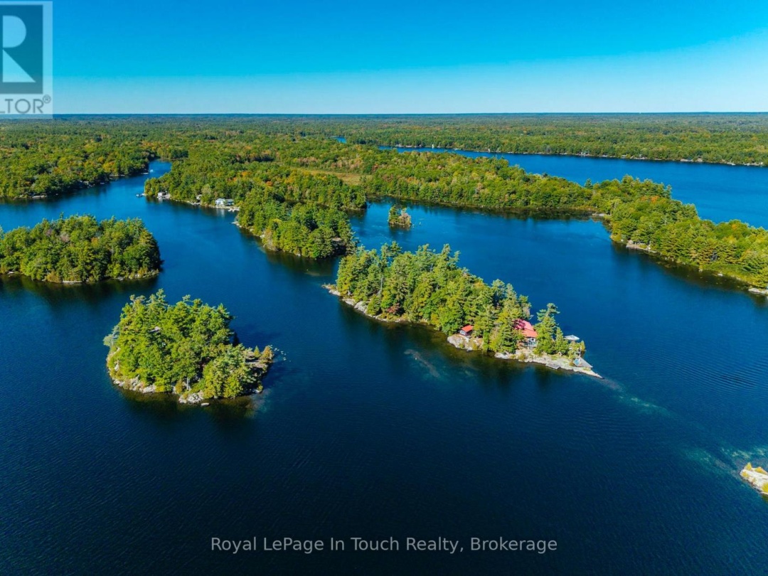 2 IS 190 ISLAND, Six Mile Lake