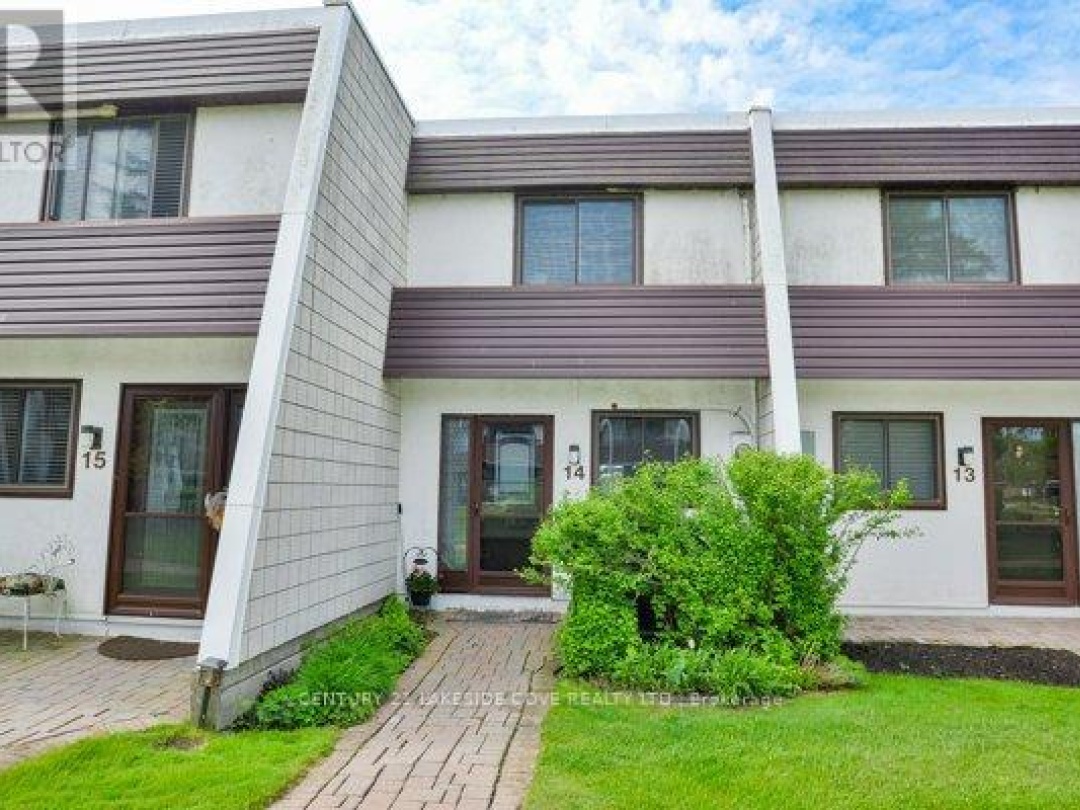 UNIT 14 - 1 PARADISE BOULEVARD, Lake Simcoe