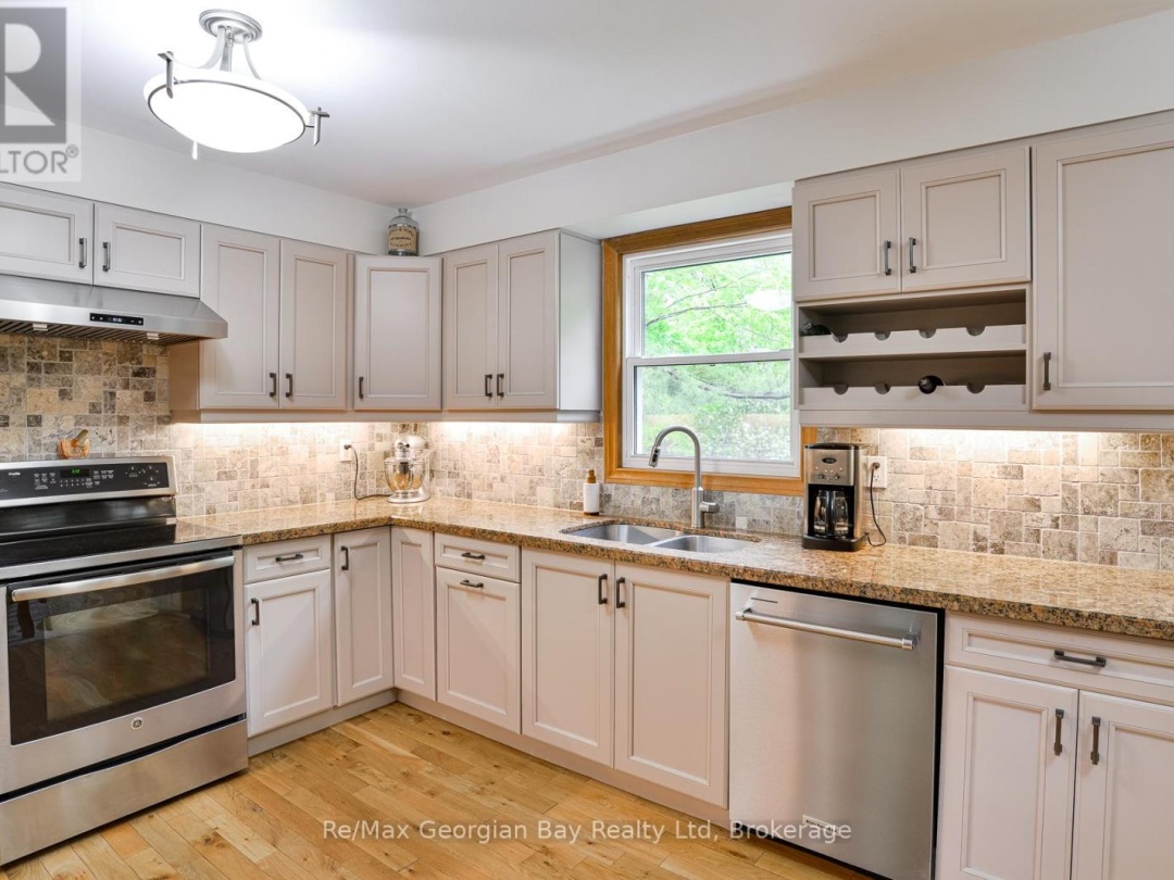 30 SUMAC CRESCENT, Oro-Medonte (Sugarbush)