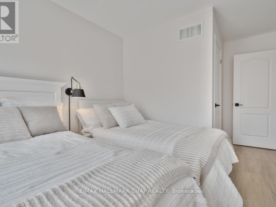 6 CARNOUSTIE LANE, Georgian Bay