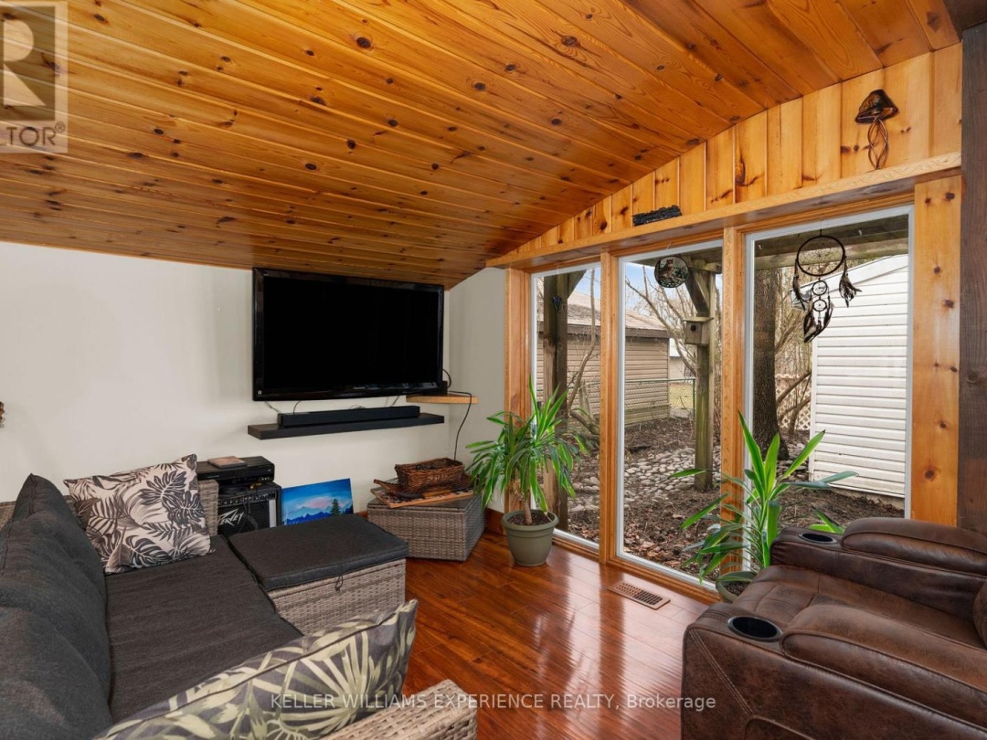 520 FIRST STREET N, Gravenhurst (Muskoka (S))
