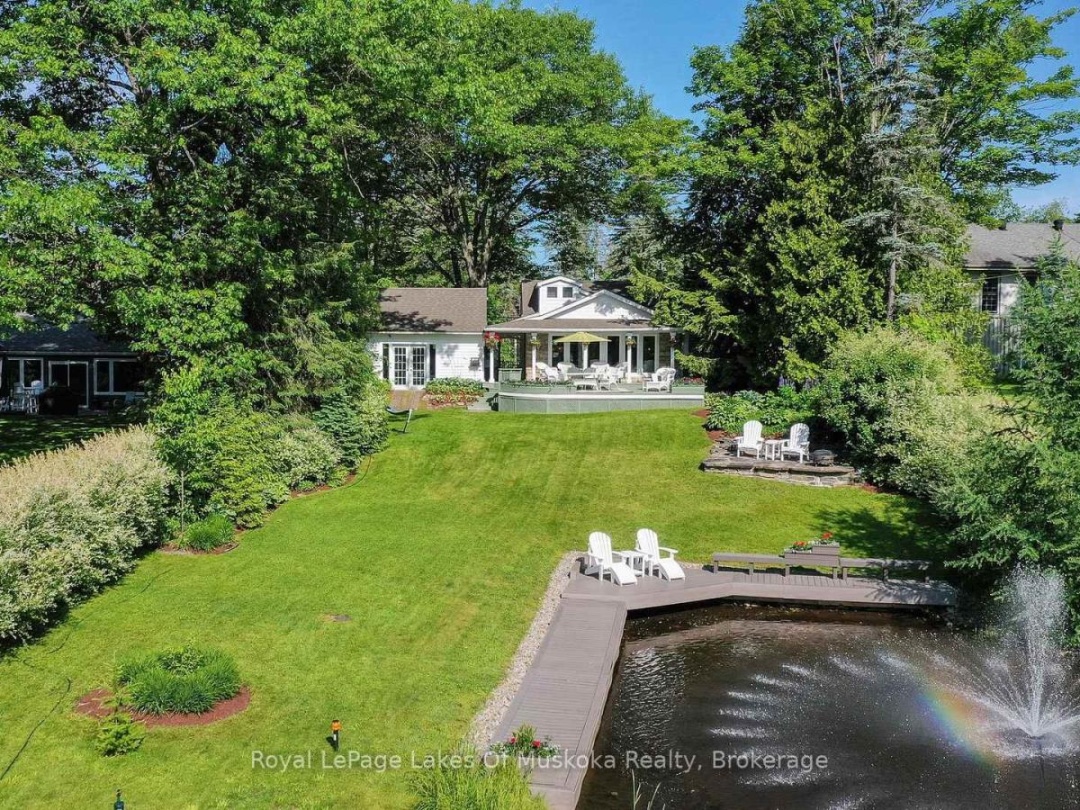 9 MOUNTVIEW AVENUE, Muskoka River