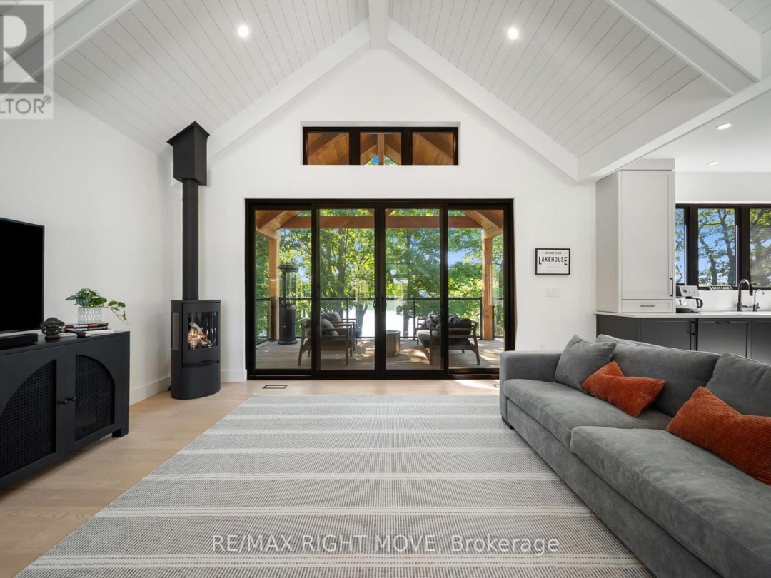 1290 A LINE 15 N, Bass Lake