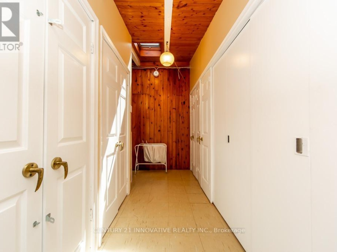 159 MCGUIRE BEACH ROAD, Canal Lake