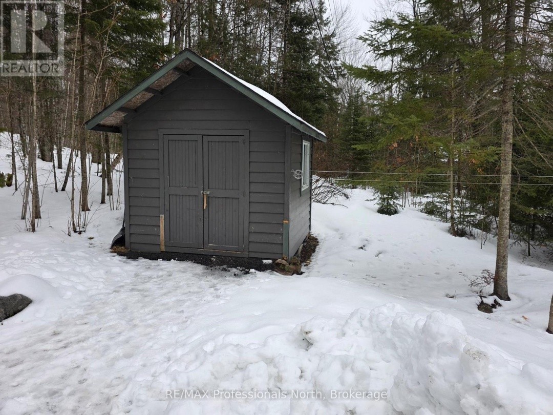 185 ENA DRIVE, Harp Lake