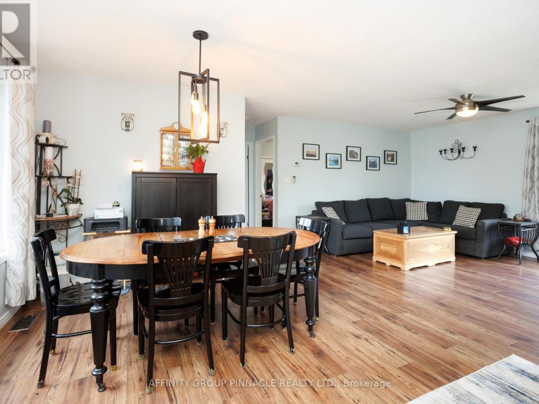 7 HAWK STREET, Kawartha Lakes (Eldon)