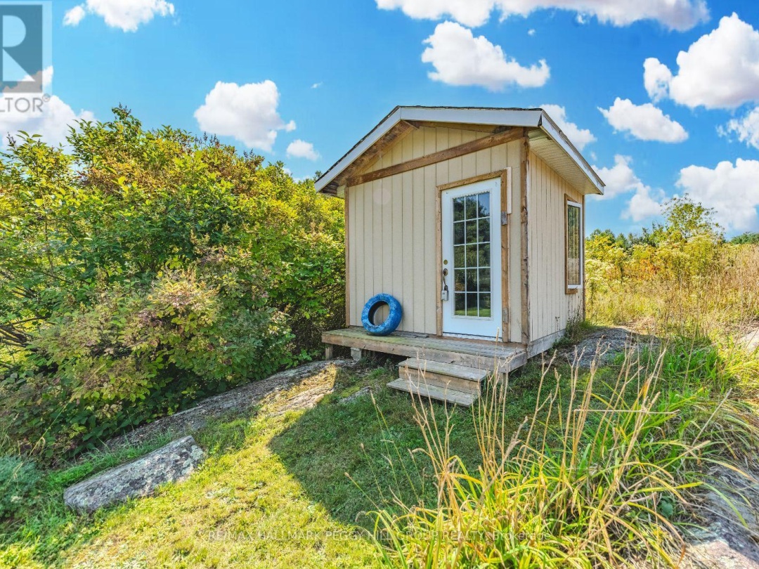 2161 Coopers Falls Road, Severn (Washago)