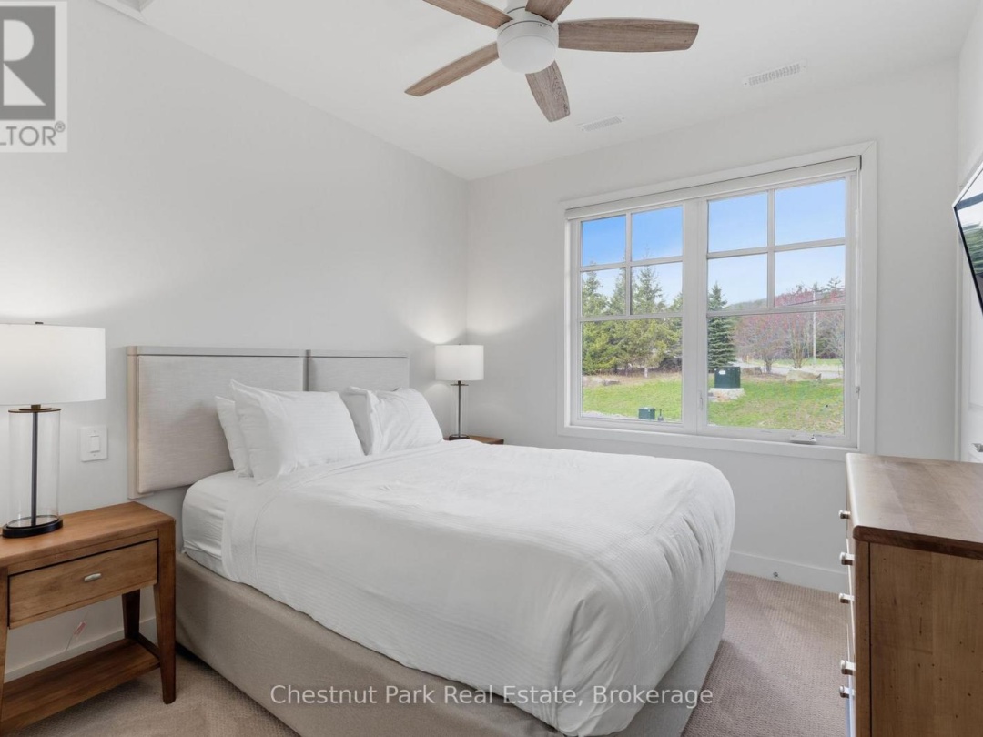 BHV A202 - 1869 MUSKOKA RD 118 HIGHWAY W, Lake Muskoka