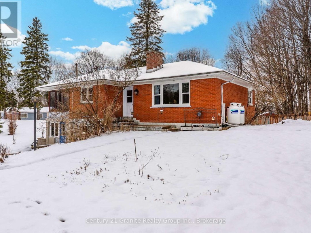 1523 COUNTY ROAD 21 ROAD, Minden Hills (Minden)