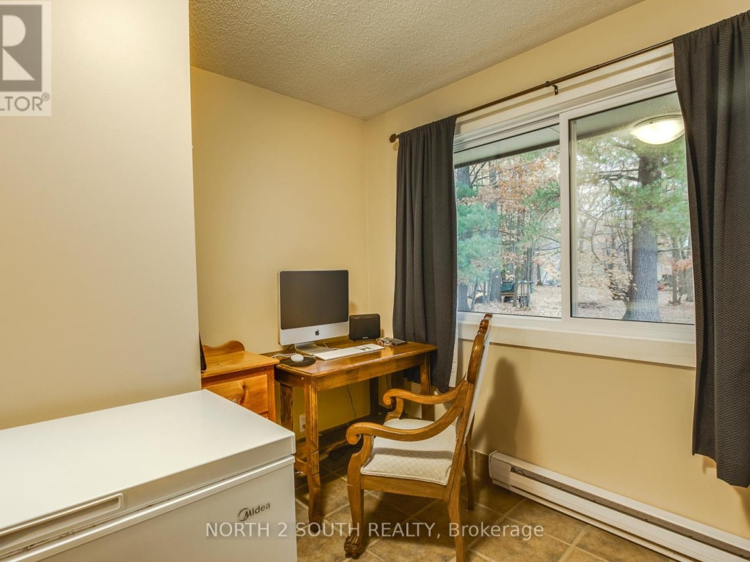 2512 HONEY HARBOUR ROAD, Georgian Bay (Baxter)