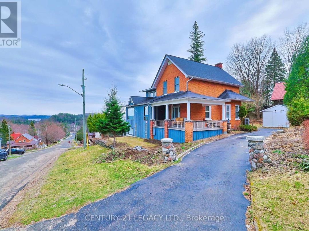 23 LANSDOWNE STREET W, Huntsville (Chaffey)