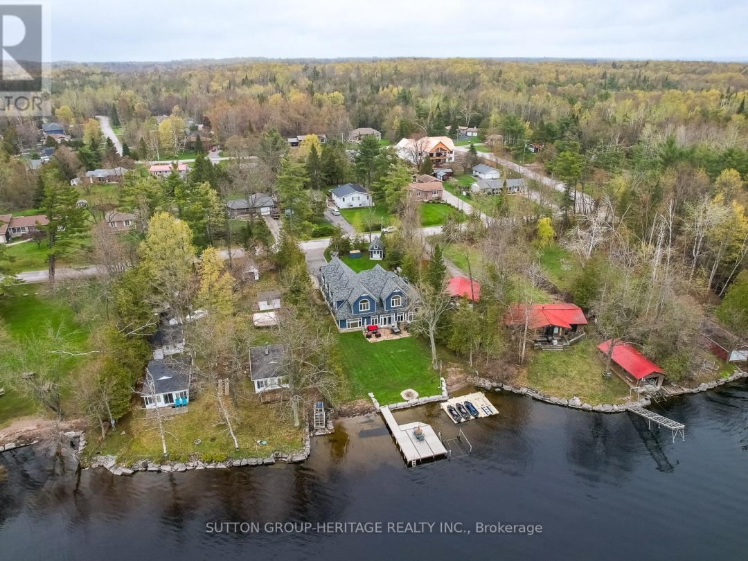 58 PIRATES GLEN DRIVE S, Pigeon Lake