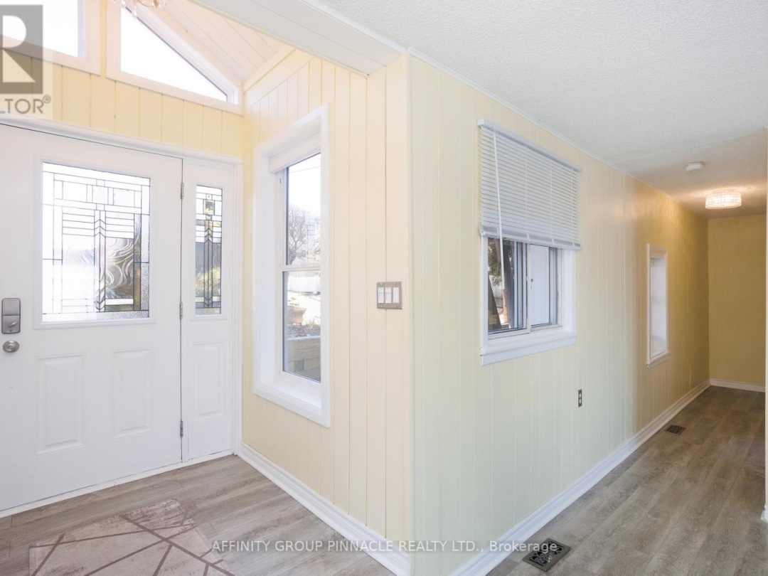 14 ORIOLE ROAD, Cameron Lake