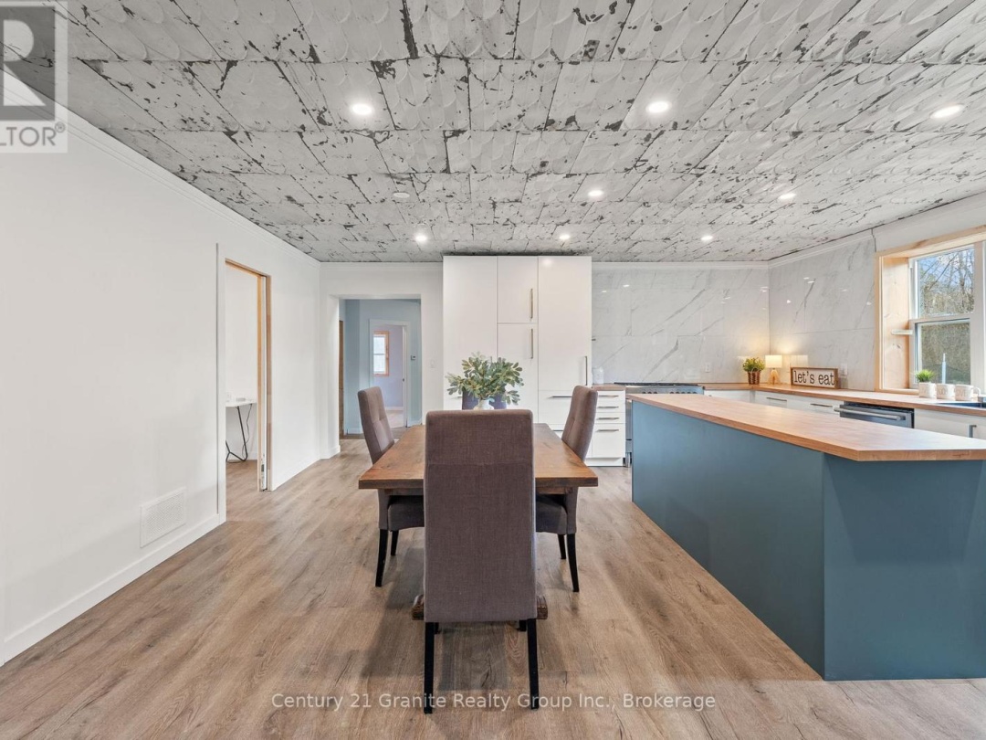 1126 RICE ROAD, Minden Hills (Snowdon)