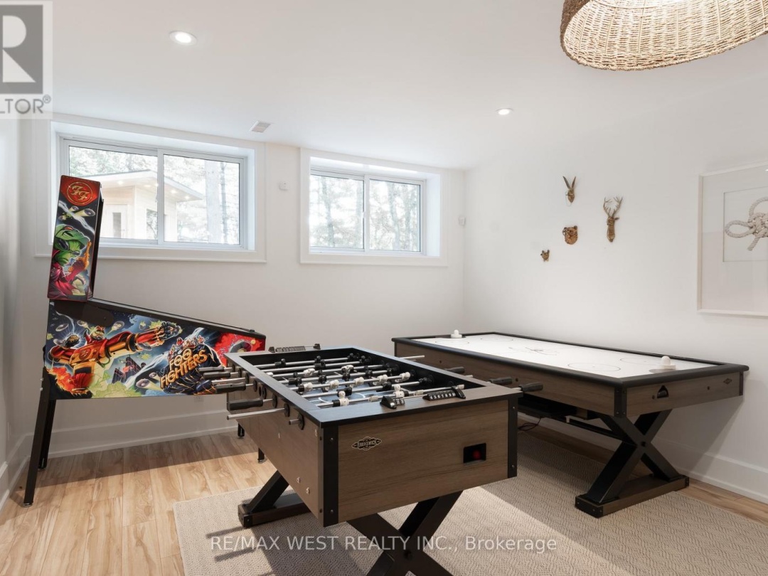 1078 WOODWINDS ROAD, Lake Muskoka