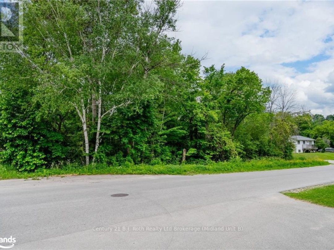 401 MCNICOLL STREET, Tay (Port McNicoll)