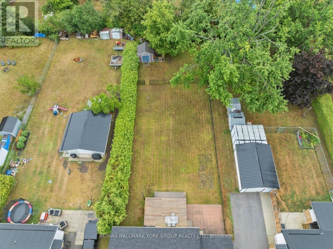 276 CHURCH STREET, Lake Simcoe