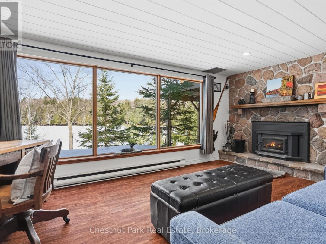 527 HARP LAKE ROAD, Harp Lake