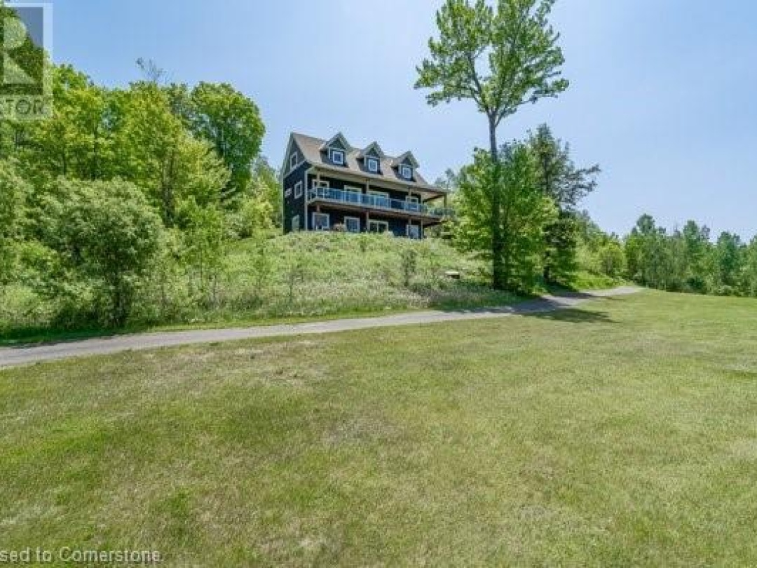 17 Deerhurst Highlands Drive, Huntsville