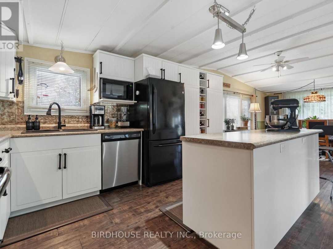 68 GLENWAY DRIVE, Kawartha Lakes (Verulam)