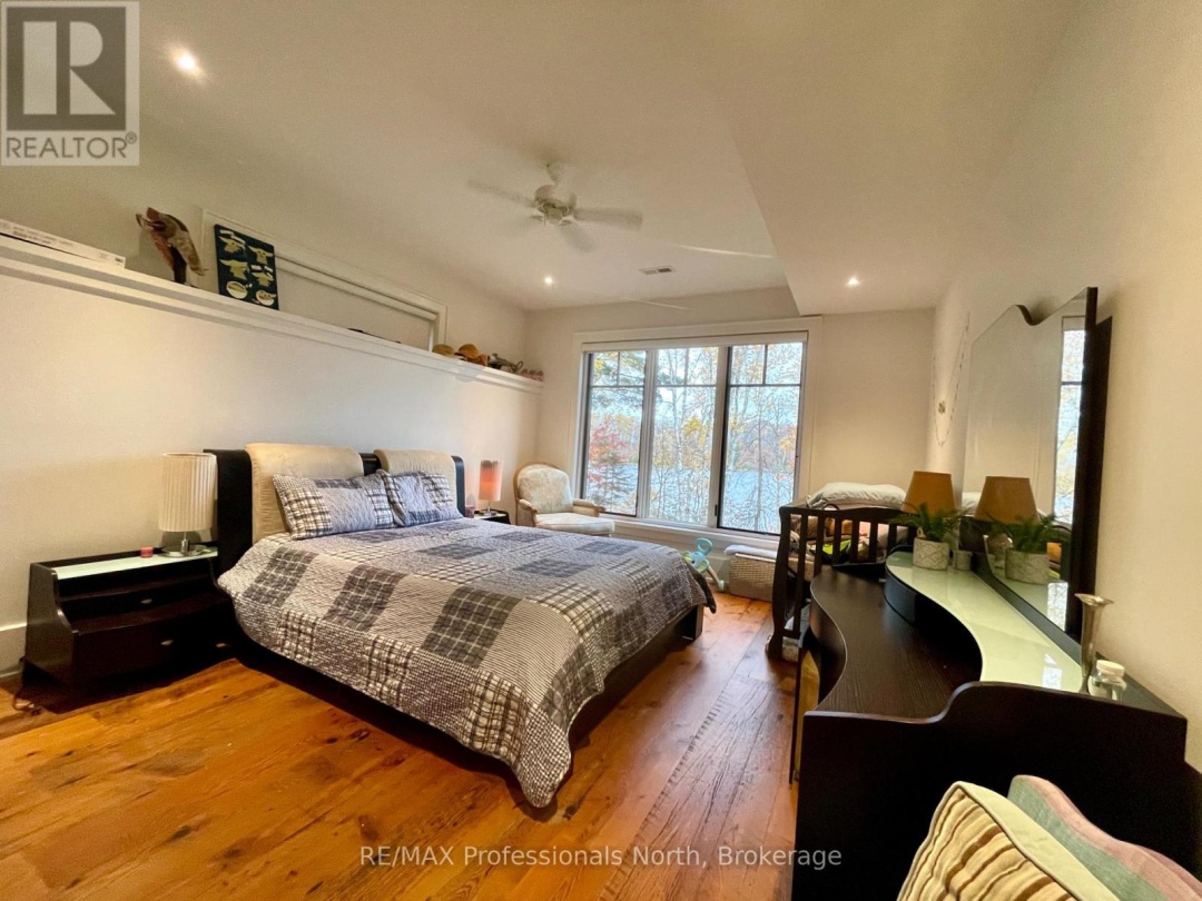 11 TIPPER LANE, 
