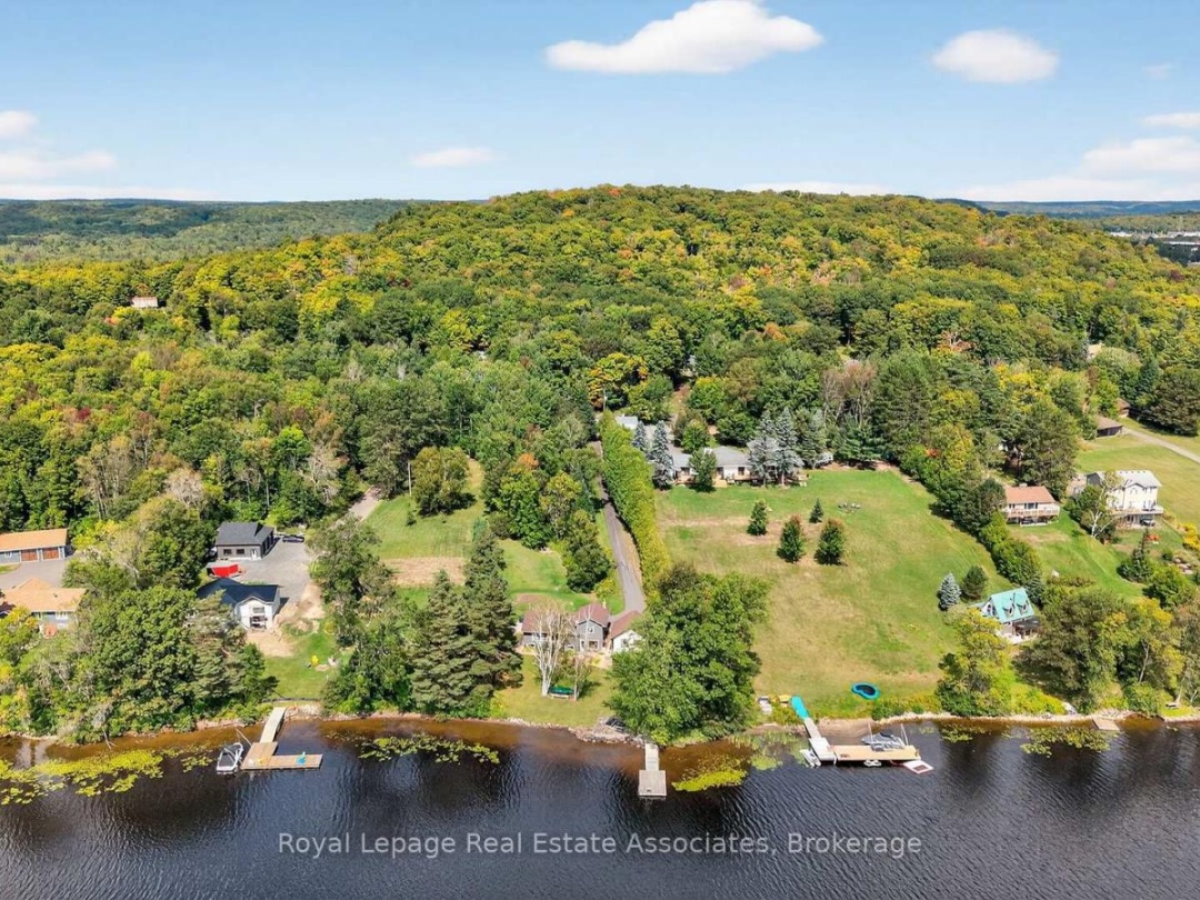389 FALCON ROAD, Lake Vernon