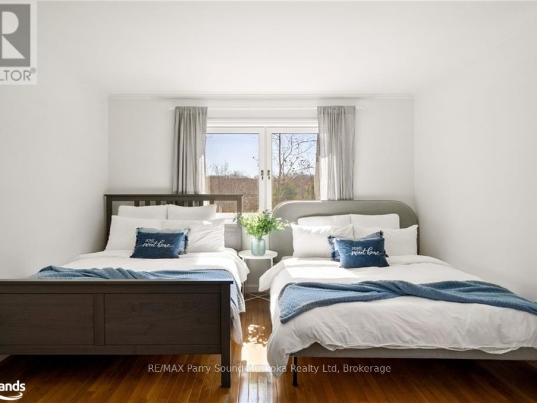 68 PINEWOOD ROAD, 