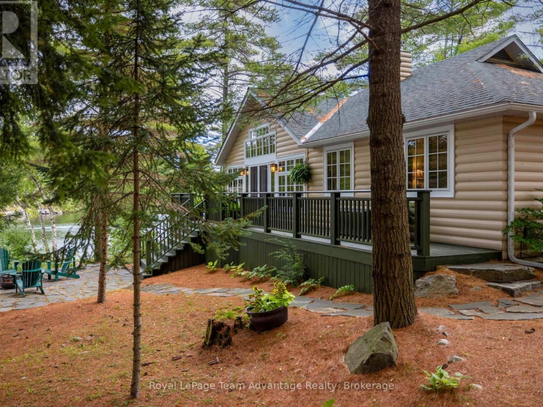 5 FALLINGVIEW TRAIL, 