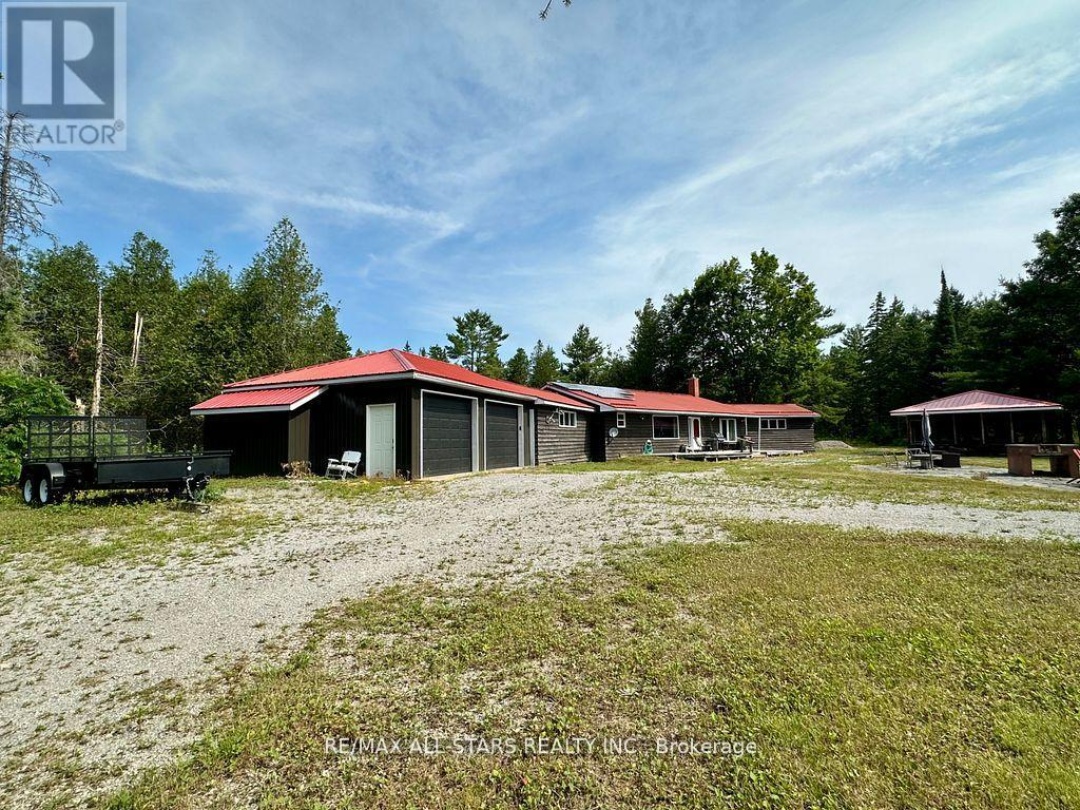 380 LEDGE ROAD, Trent Lakes