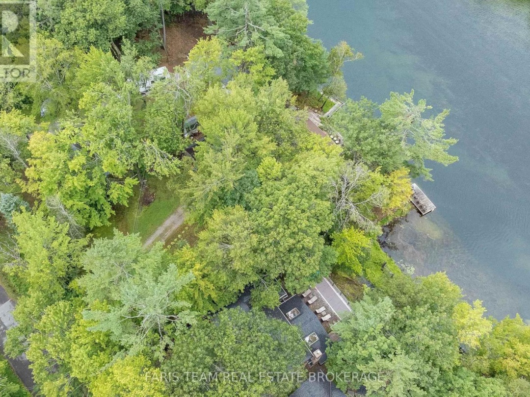 8060 OAKRIDGE DRIVE, 