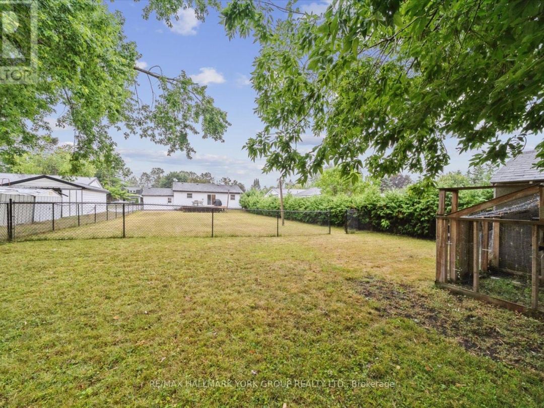 276 CHURCH STREET, Lake Simcoe