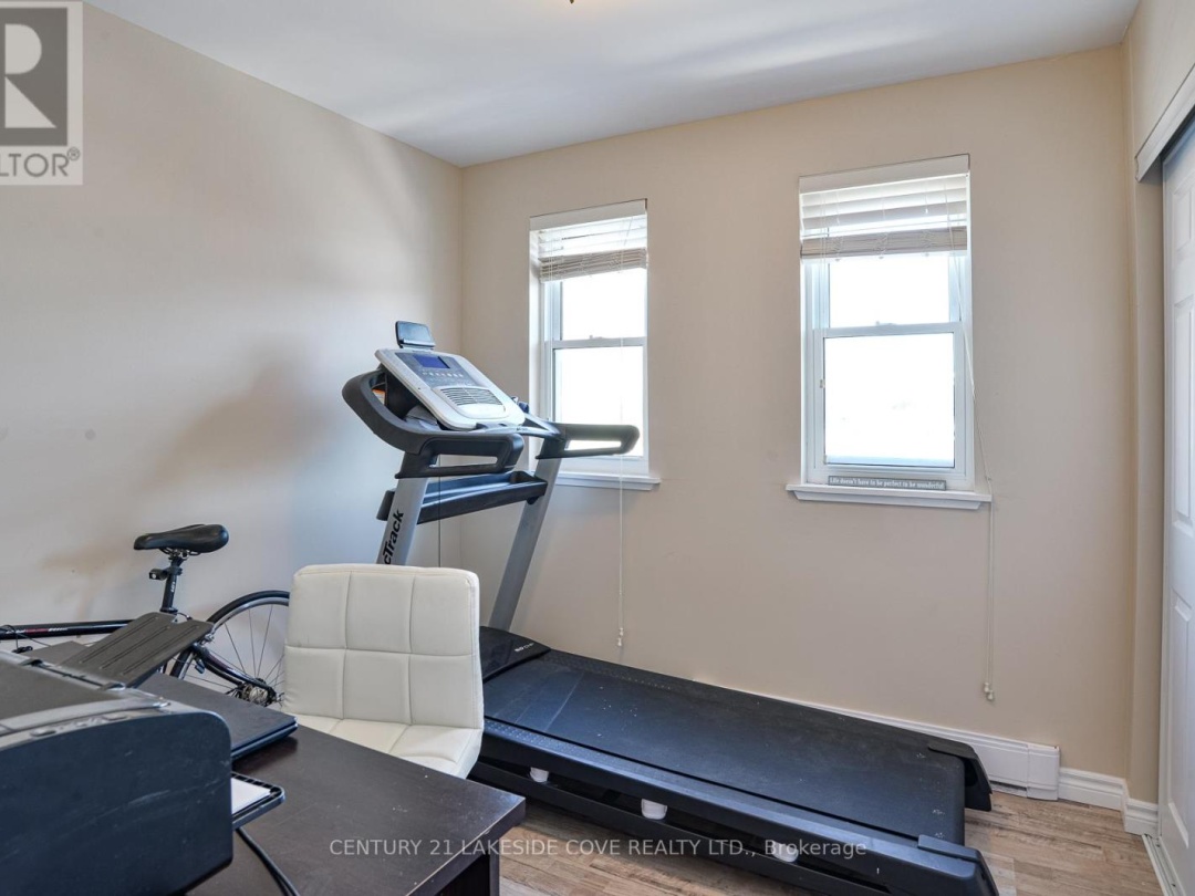 UNIT 27 - 1 PARADISE BOULEVARD S, Lake Simcoe
