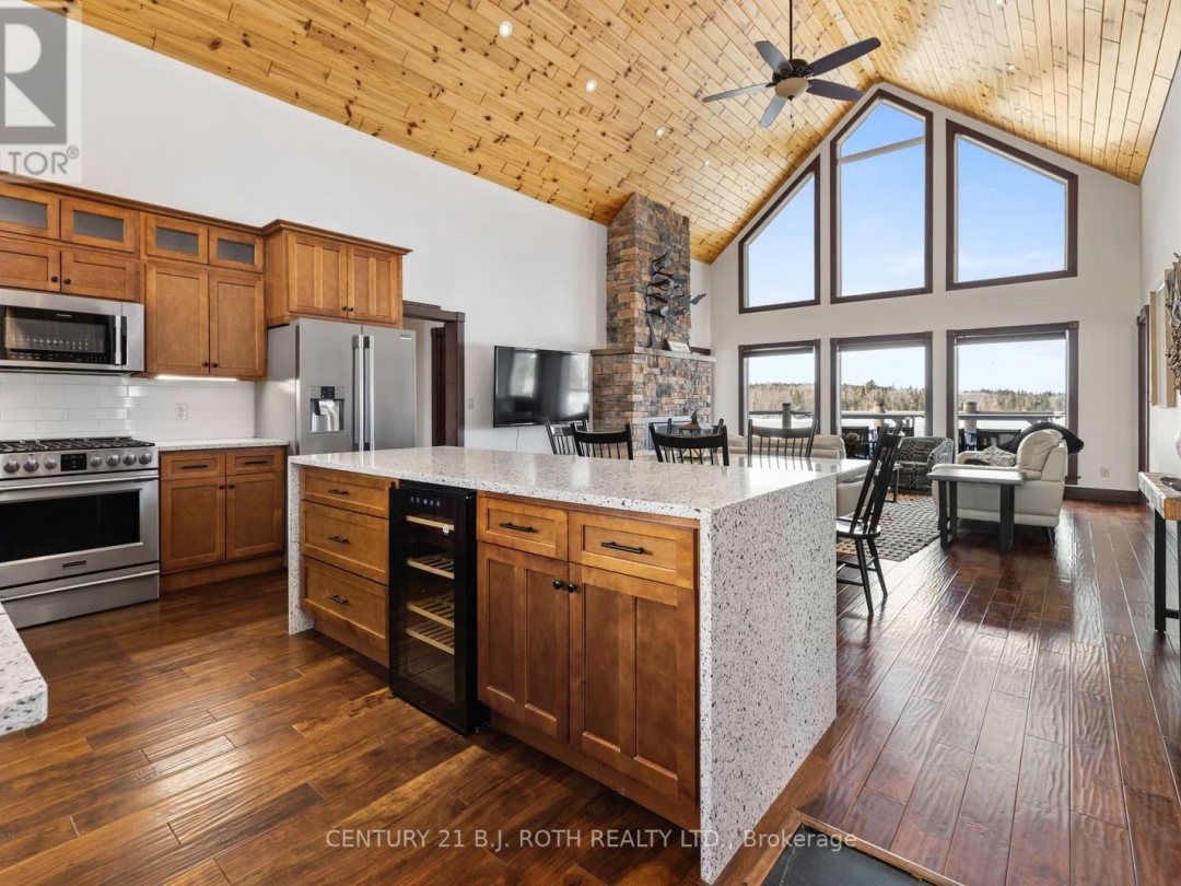 64 MCCORDS ROAD, Manitouwabing River