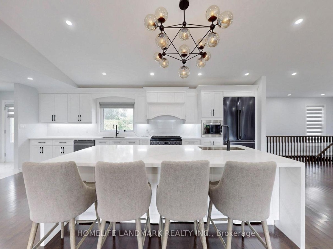 1662 LAKESHORE DRIVE, 