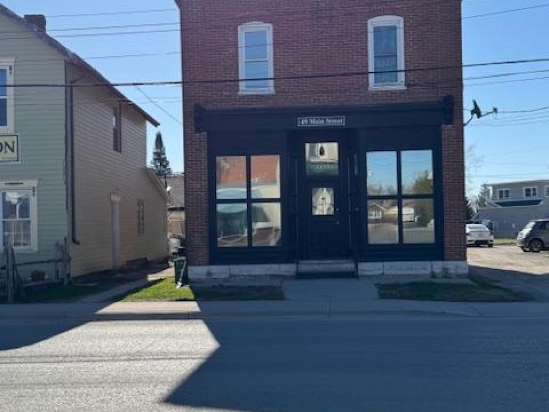 49 MAIN STREET, Kawartha Lakes (Bobcaygeon)