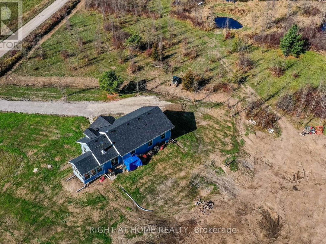 2293 HAMPSHIRE MILLS LINE, North River