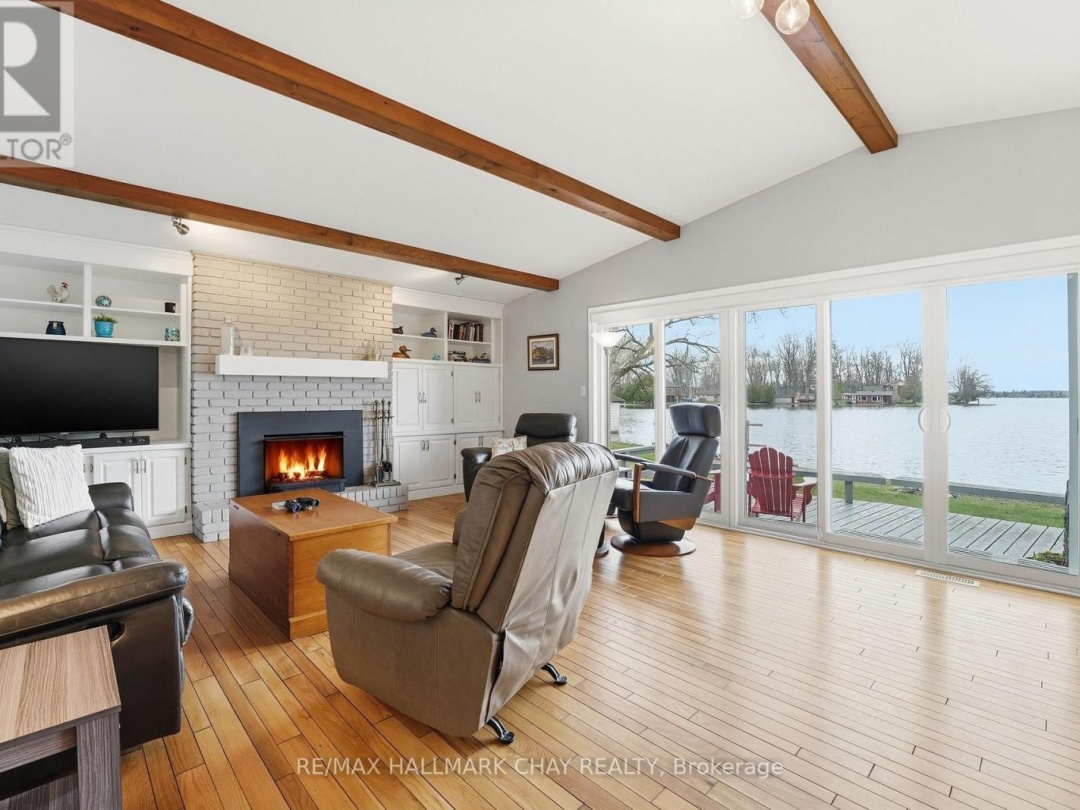 4350 PLUM POINT ROAD, Lake Simcoe
