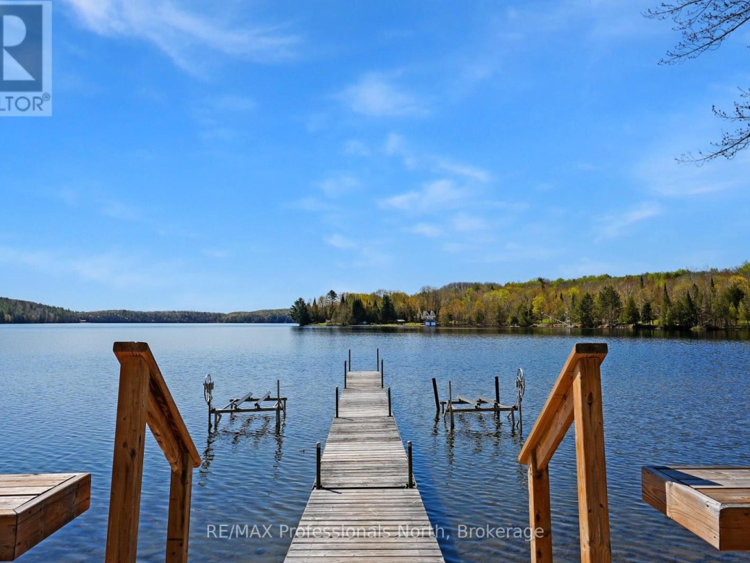13914 HWY 35, Mountain Lake