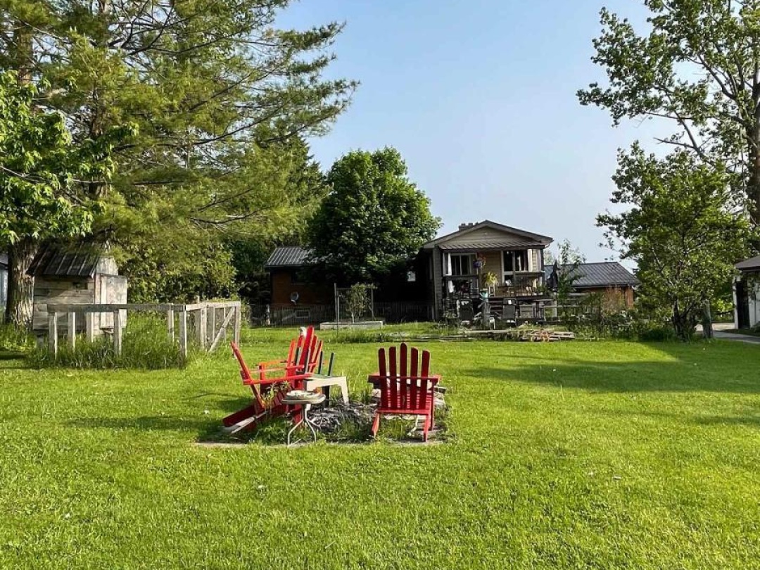 68 BLACK SCHOOL ROAD, Kawartha Lakes (Mariposa)
