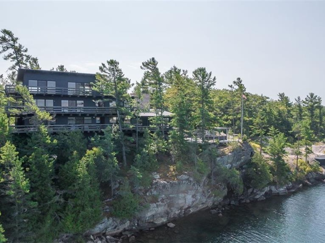 4 B415 Bernyk Island, Georgian Bay