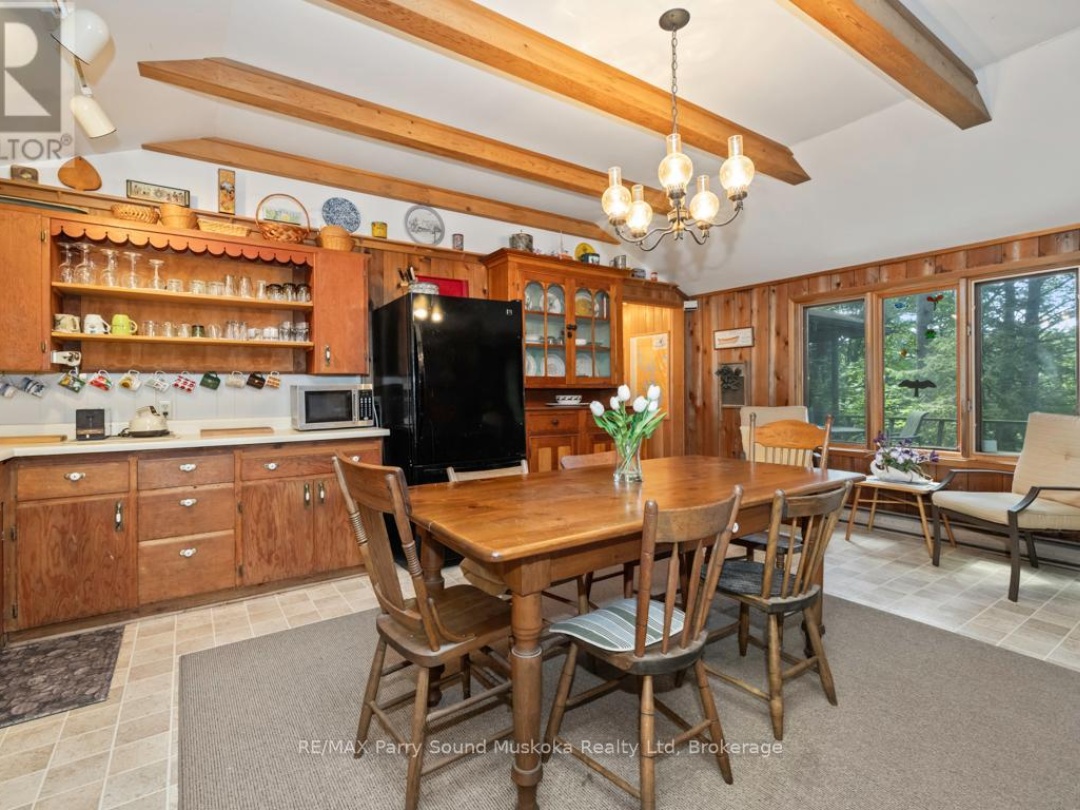 20 PRIOR LANE, Otter Lake