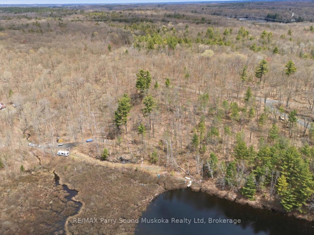 25 LAKE RIDGE ROAD, Bell Lake