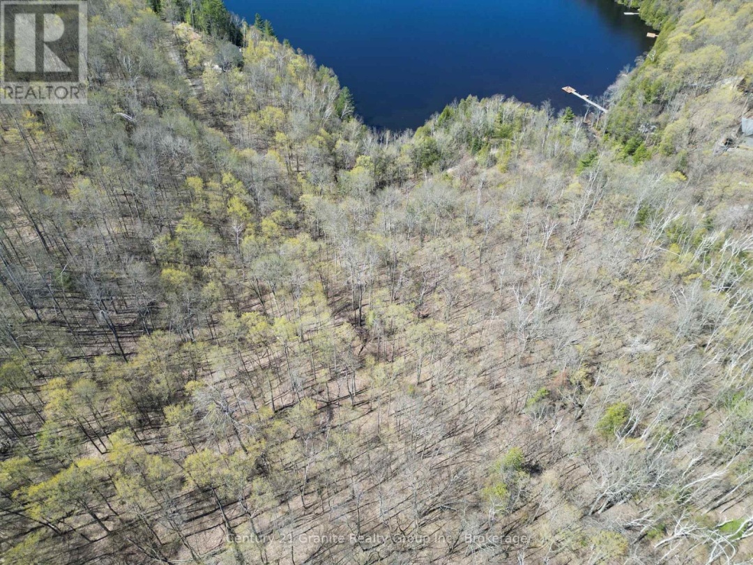 1325 ANDEK TRAIL, Salerno Lake