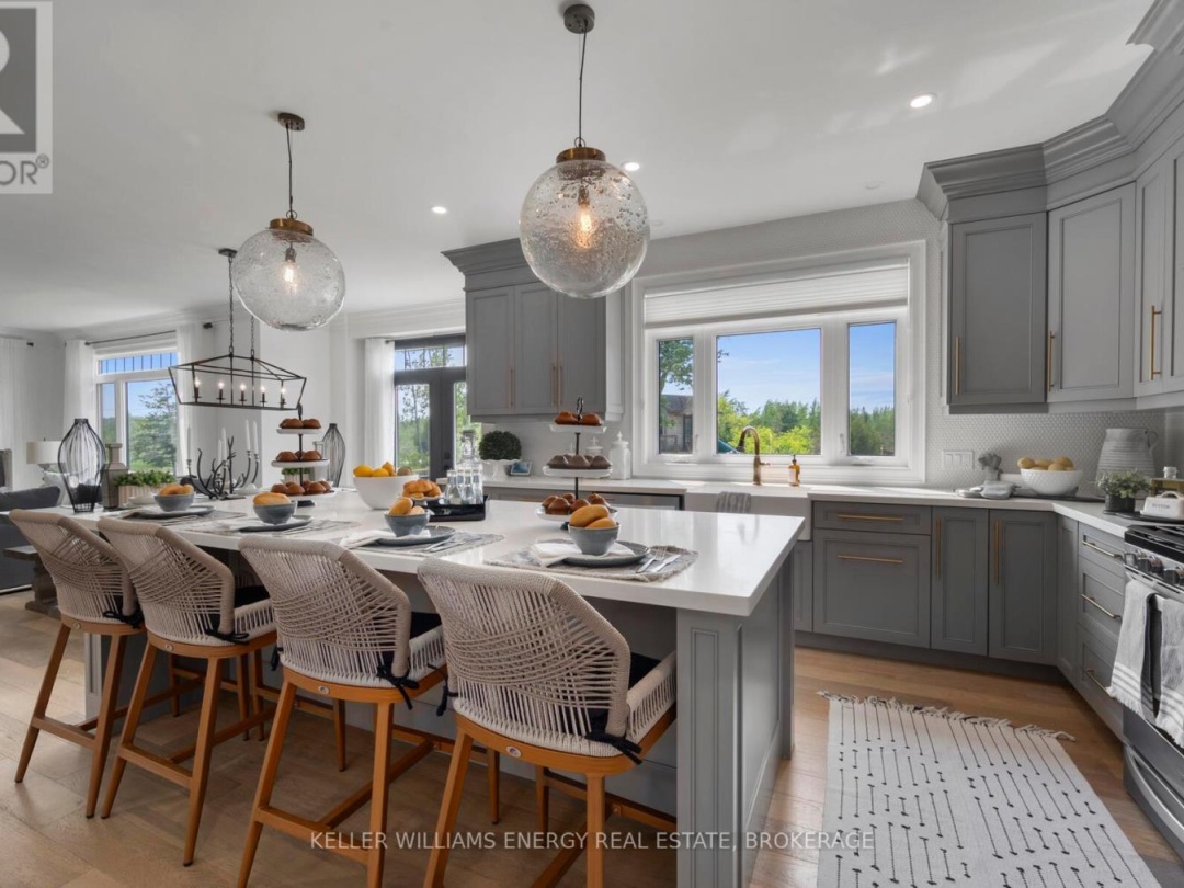 423 FINGERBOARD ROAD, Kawartha Lakes (Mariposa)