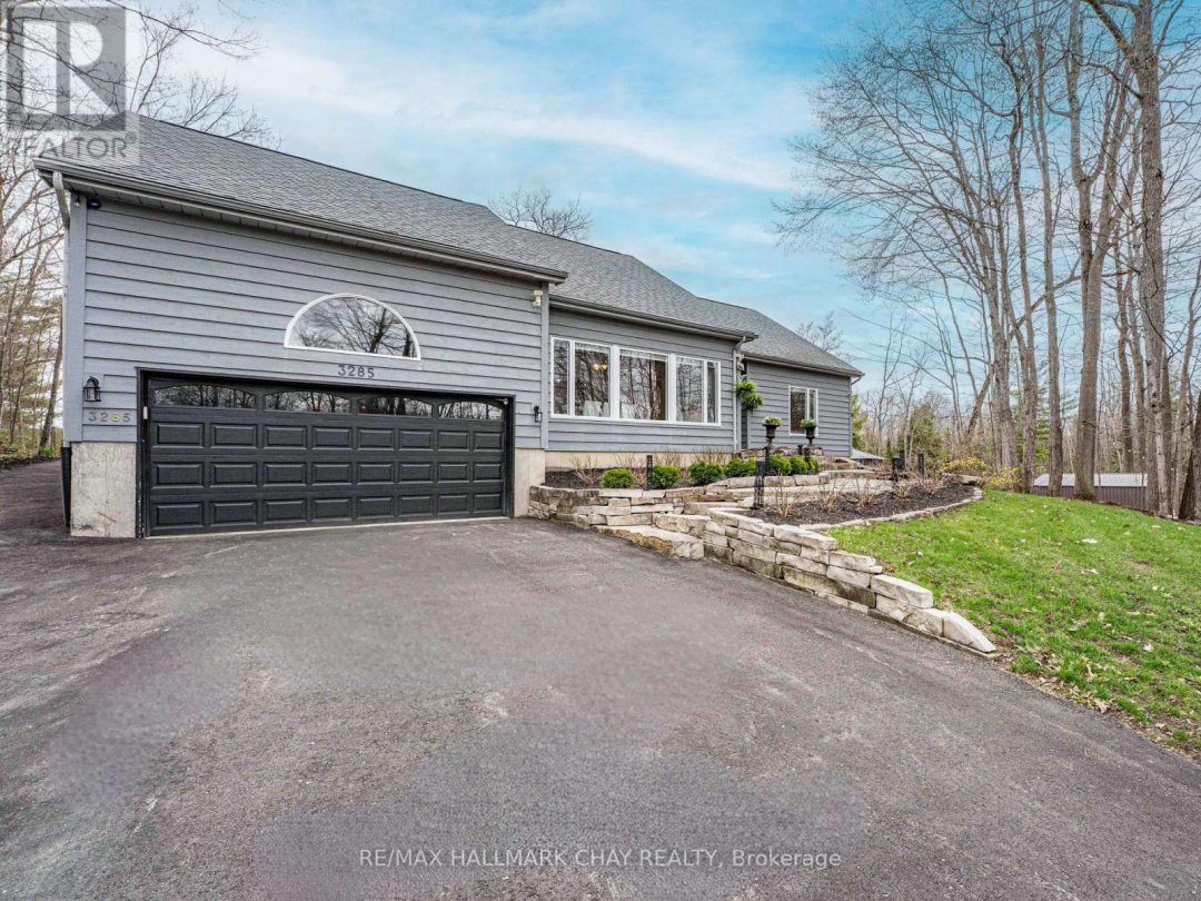 3285 ROCKCLIFFE COURT, Gloucester Pool