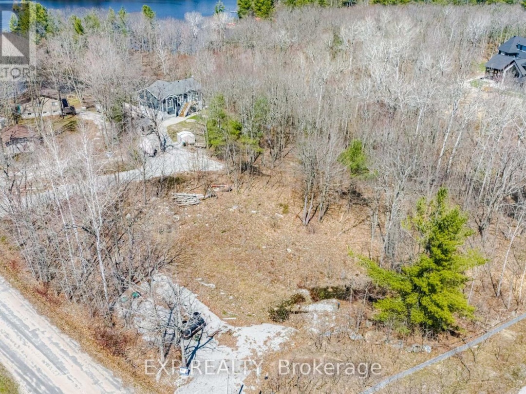 3421 RUSSELL DRIVE, Gloucester Pool