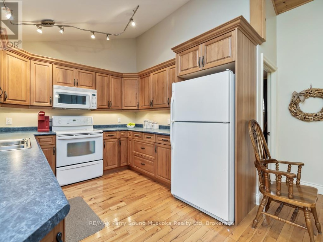 17 TAPATOO TRAIL, Otter Lake