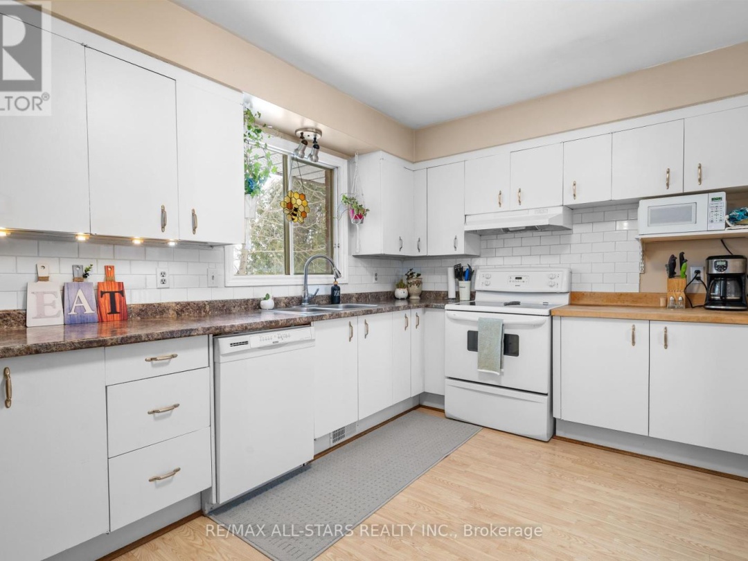 68 BLACK SCHOOL ROAD, Kawartha Lakes (Mariposa)