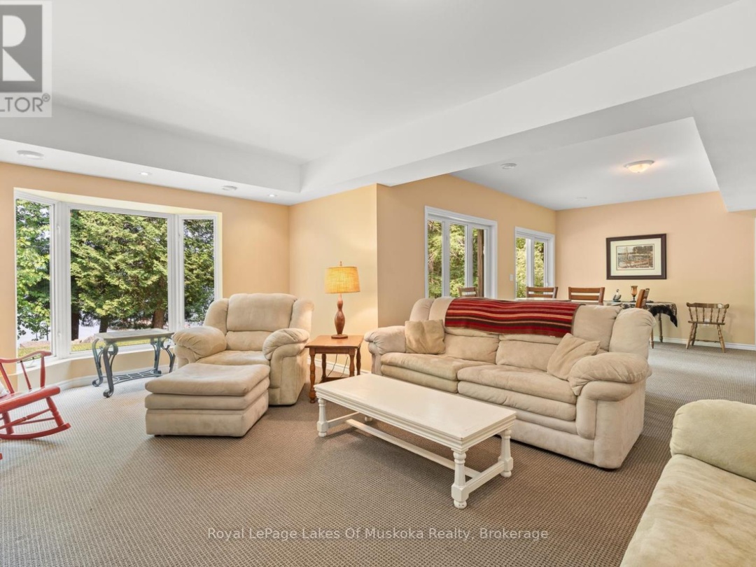 1484 SHANGRILA ROAD, 