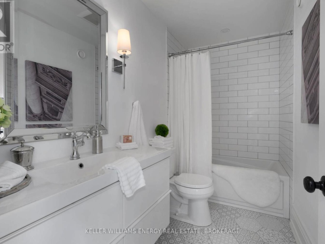 423 FINGERBOARD ROAD, Kawartha Lakes (Mariposa)